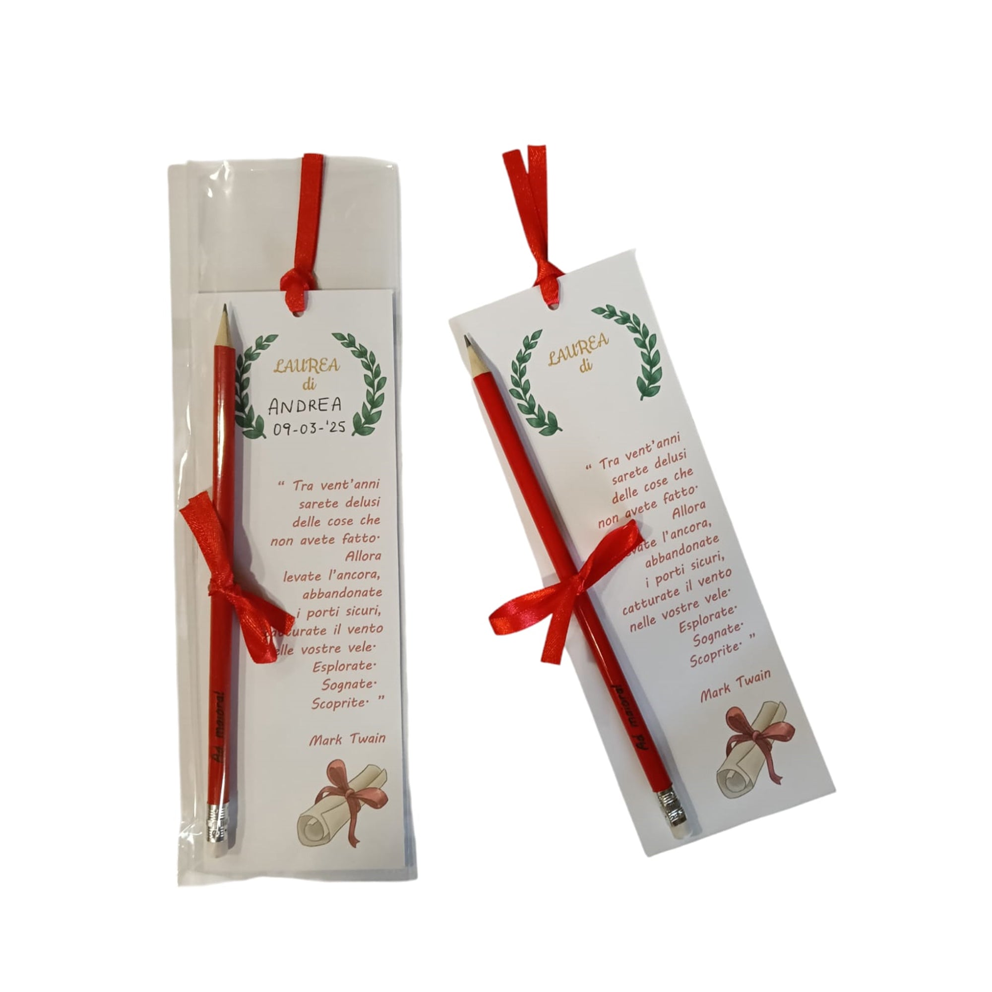 Segnaposto Laurea Segnalibri con Matite Bigliettini Cartoncini Ringraziamento Laurea, Decorazione Allestimento Tavolo Laurea (Rossa) - Giomel